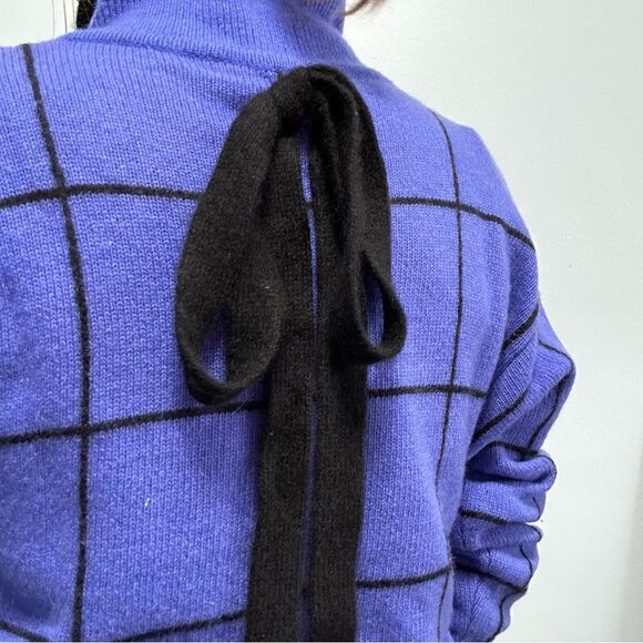 Neiman Marcus Cobalt Blue Window-pain Cashmere Turtleneck Sweater Sz S Bow - Picture 6 of 10